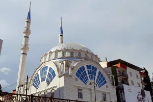 Foça'da Yeni Cami İnşaatına Başlıyoruz